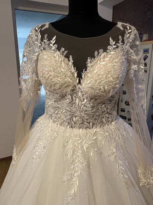 Vand rochie de mireasa