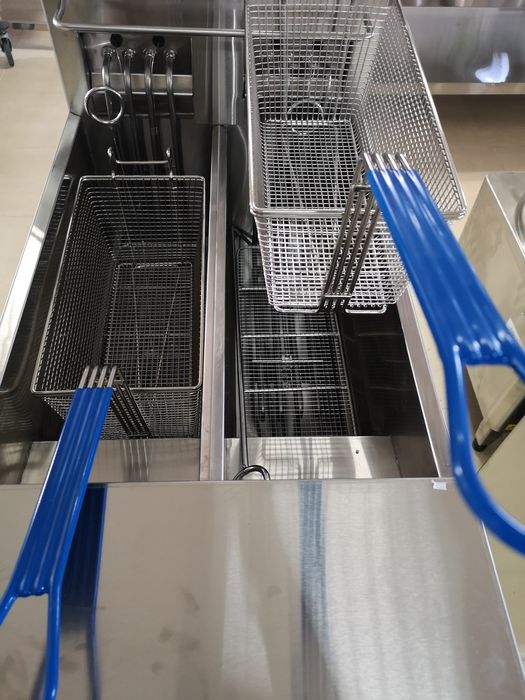 Фритюрник 2х15 литра Професионален електрически Чисто нов 2х15литра