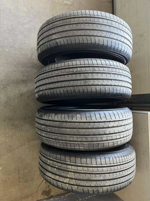 Гуми Yokohama Advan V61, летни, размер 225х60x17, с Dot 33/25