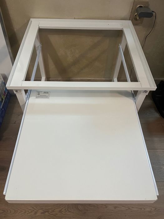 Стойка/поставка за пералня или сушилня