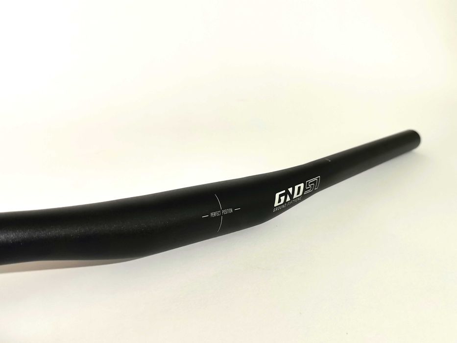 Кормило Ghost GND51 31.8x740mm, 8mm Rise