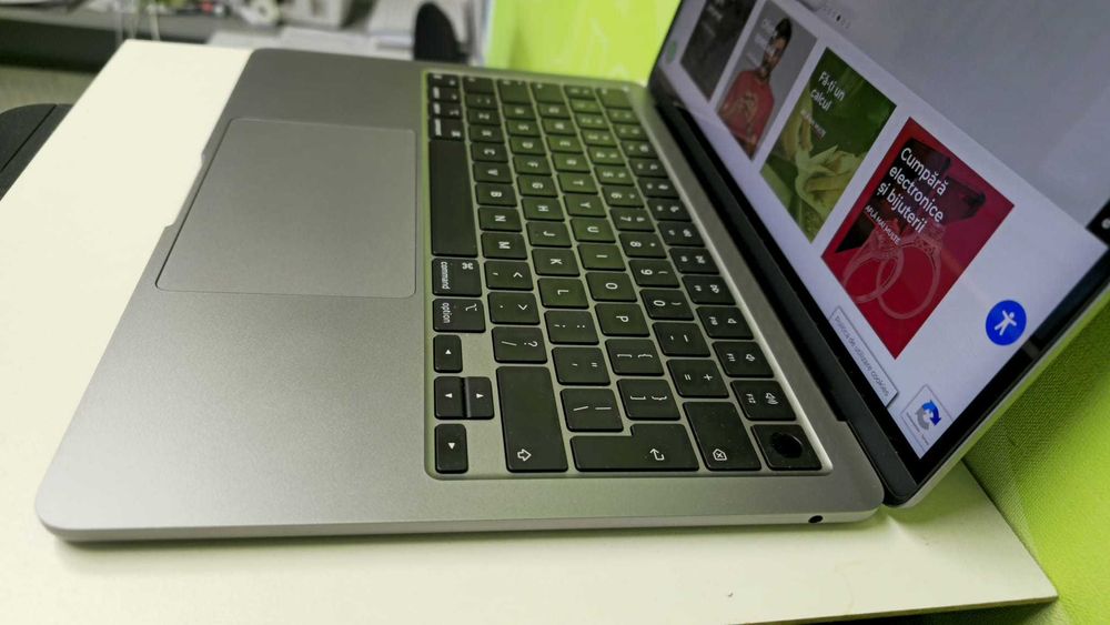 Laptop MacBook Air M2 2022 (AG.7) Garantie 24 luni