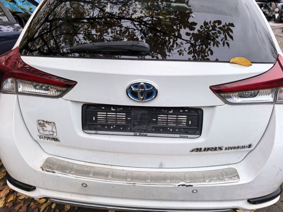 Заден капак за Toyota Auris