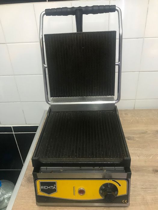 Професионална машина за тостери