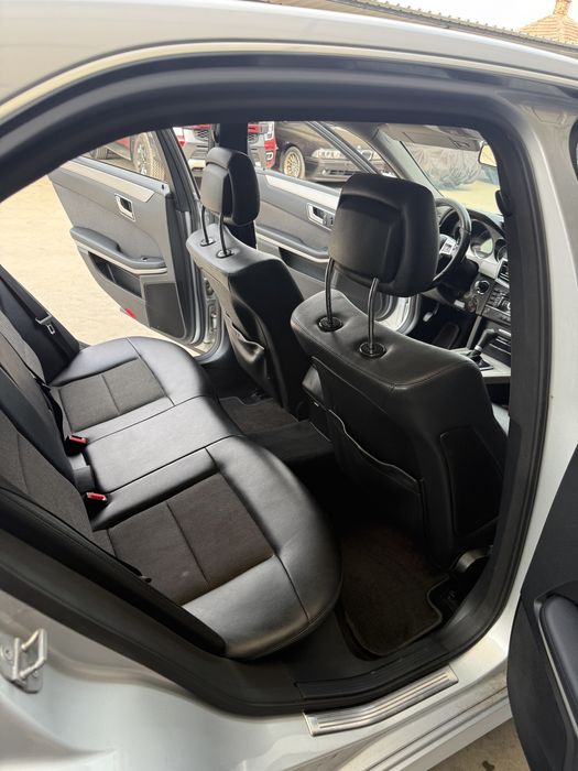 Mercedes E-Class 2009