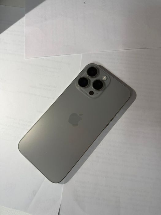Продам Iphone 15 pro max