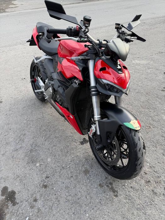 Ducati 2022 yil 10000 km yurgan