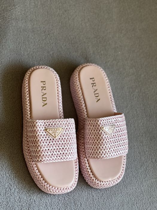 Дамски летни чехли/сандали Prada