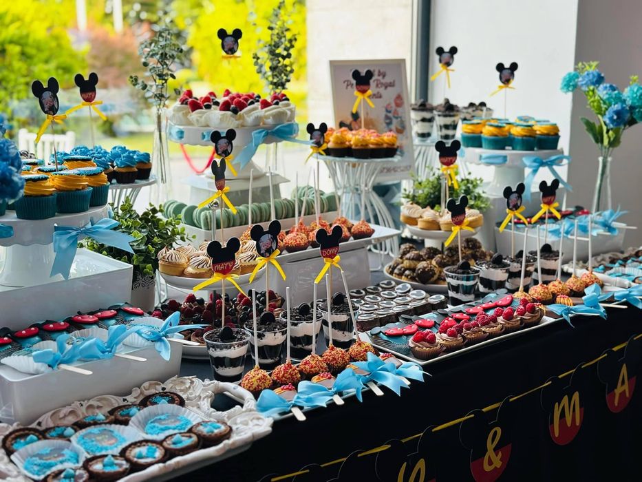 Candy Bar- Bar Fructe- Fantana ciocolata - evenimente  de la A la Z