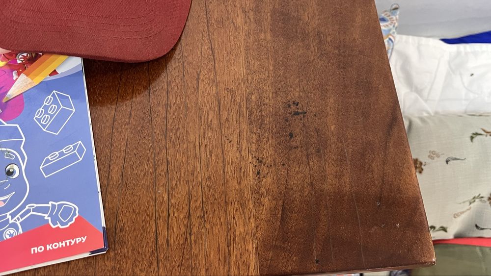 Продам     Столик