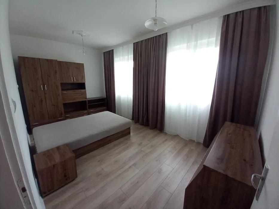 Дава се под наем Тристаен апартамент в Пловдив, Южен - 95 кв.м за 450 € - Снимка #5