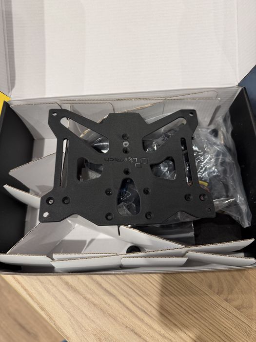 Suport numar de inmatriculare ajustabil Lightech pentru BMW M 1000 R, M 1000 RR, S 1000 R, S 1000 RR
