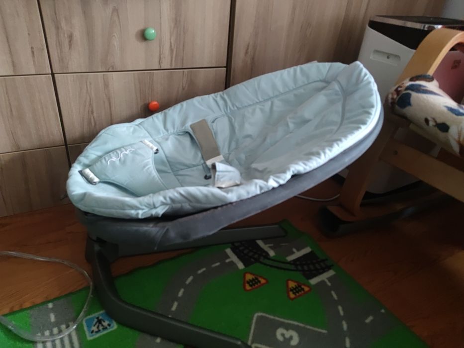 Vând balansoar nuna