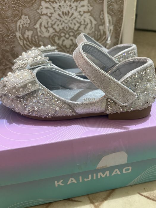 Туфли для девочки