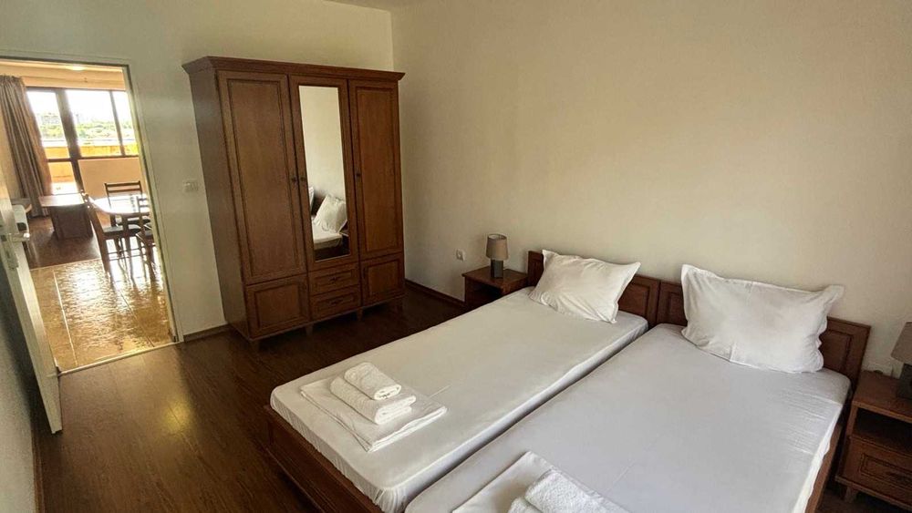 Тристаен апартамент с директна гледка море в к-с Марина Кейп, Ахелой