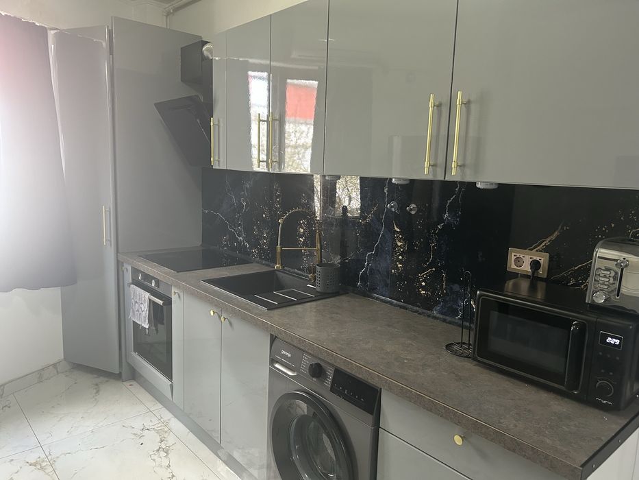 Apartament 2 camere de inchiriat, langa metrou Jiului, bloc nou