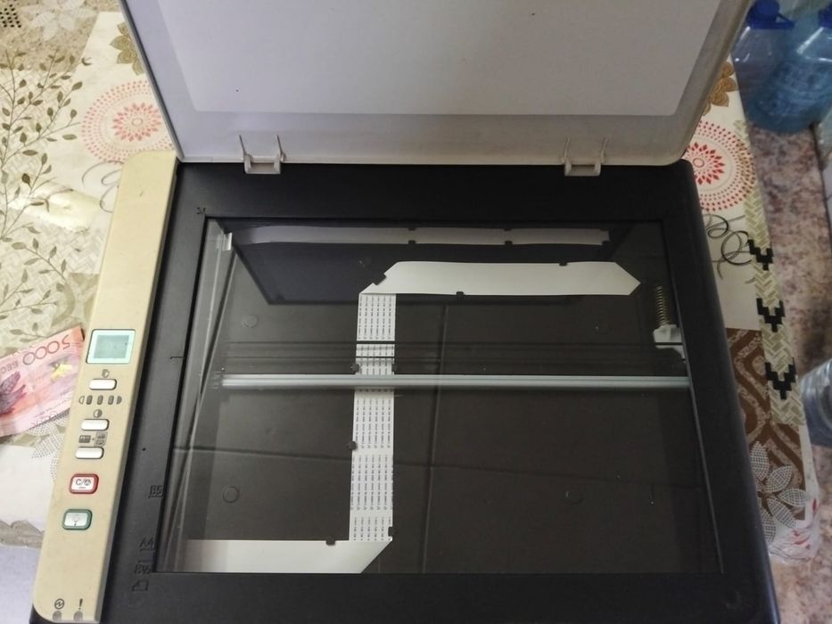 Продам принтер .