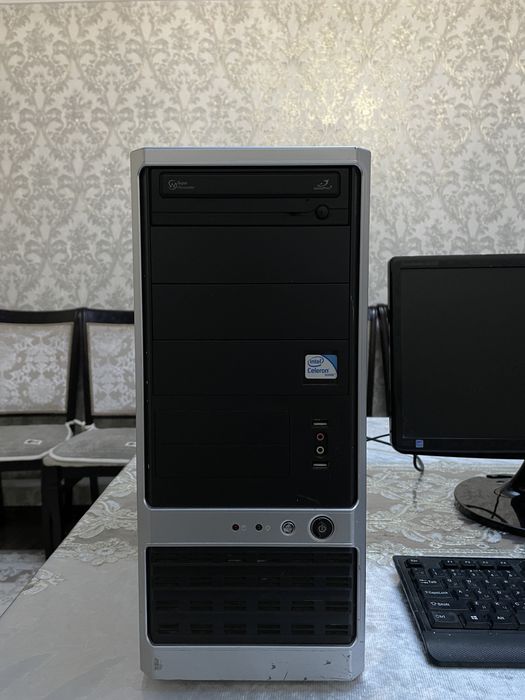 Компьютерный комплект