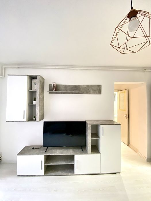 Închiriez apartament 2 camere