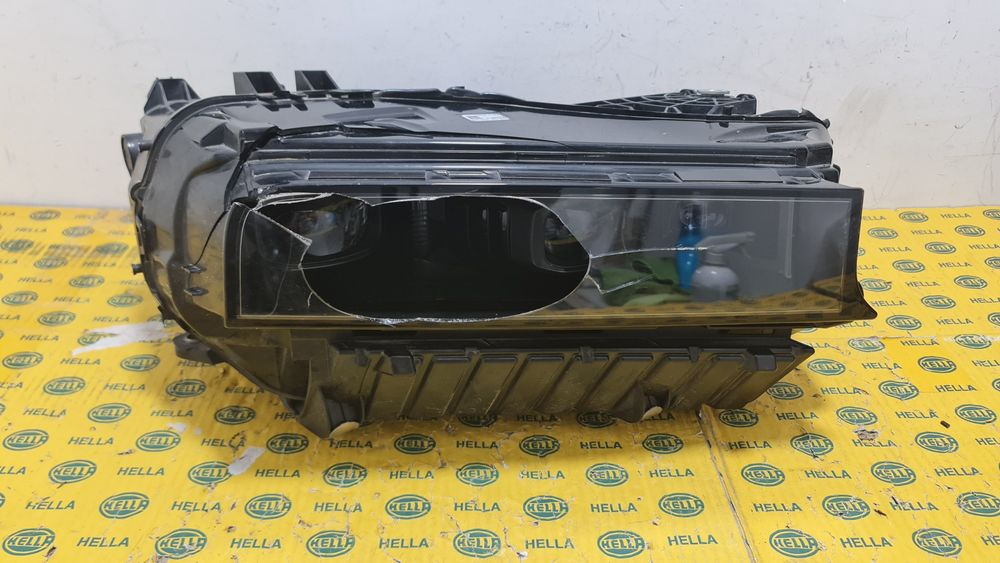 Far full led  laser BMW XM G09 5A65AC6 bara capota aripa