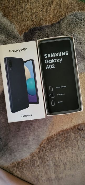 Телефон Samsung A02