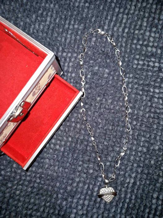 Сребърно колие Dior