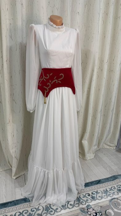 Прокат национальный одежды