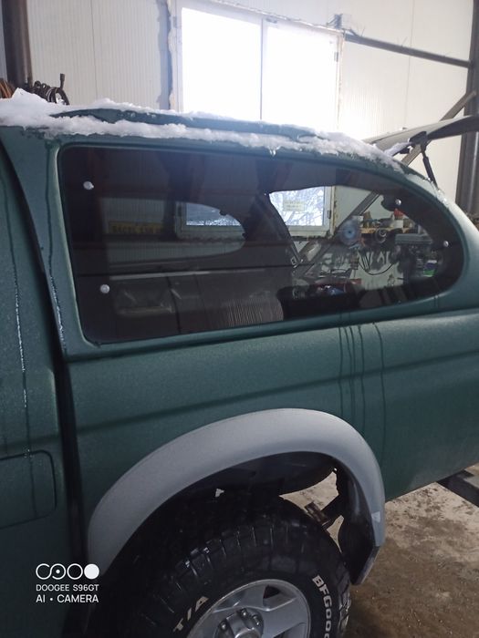 Vând hadop Mitsubishi L200