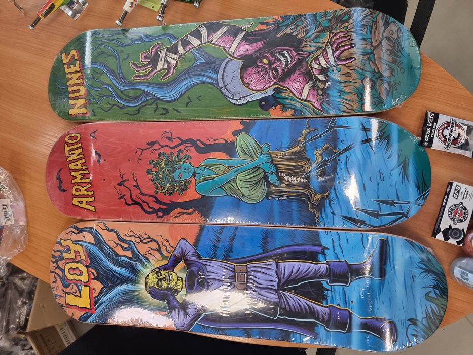 Birdhouse скейтборд сет 8.125 или 8.25