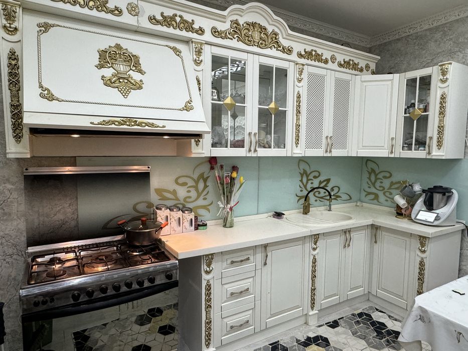 Кухонный гарнитур