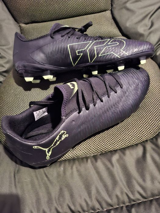 Футболни бутонки Puma.