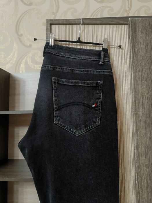 Мужские джинсы р33.