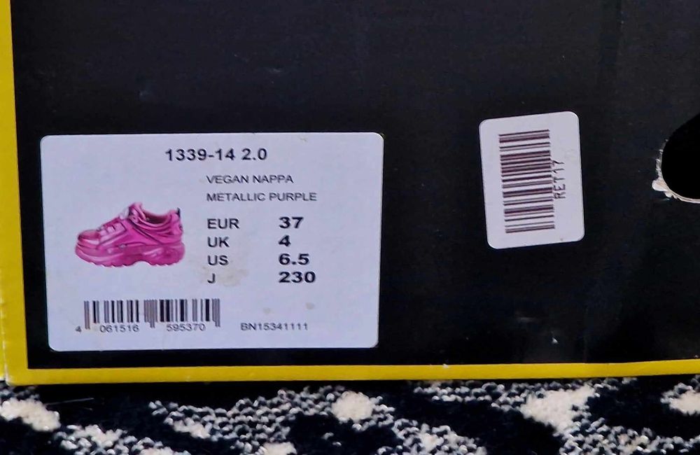 Buffalo Metallic Purple  оригинални дамски сникърси 37 номер
