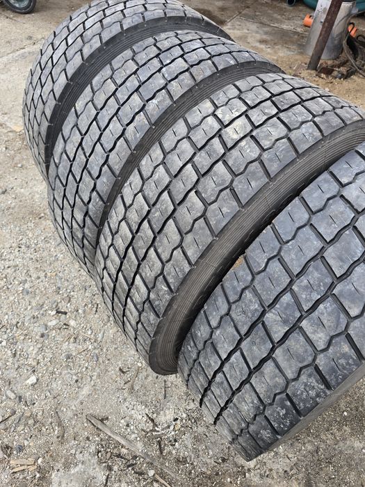 Anvelope 315 70 22.5 camion tracțiune recanelate profesional