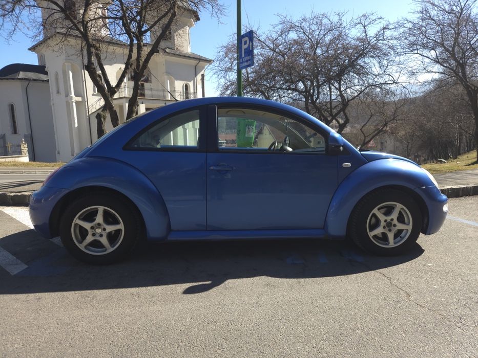 Volkswagen New Beetle