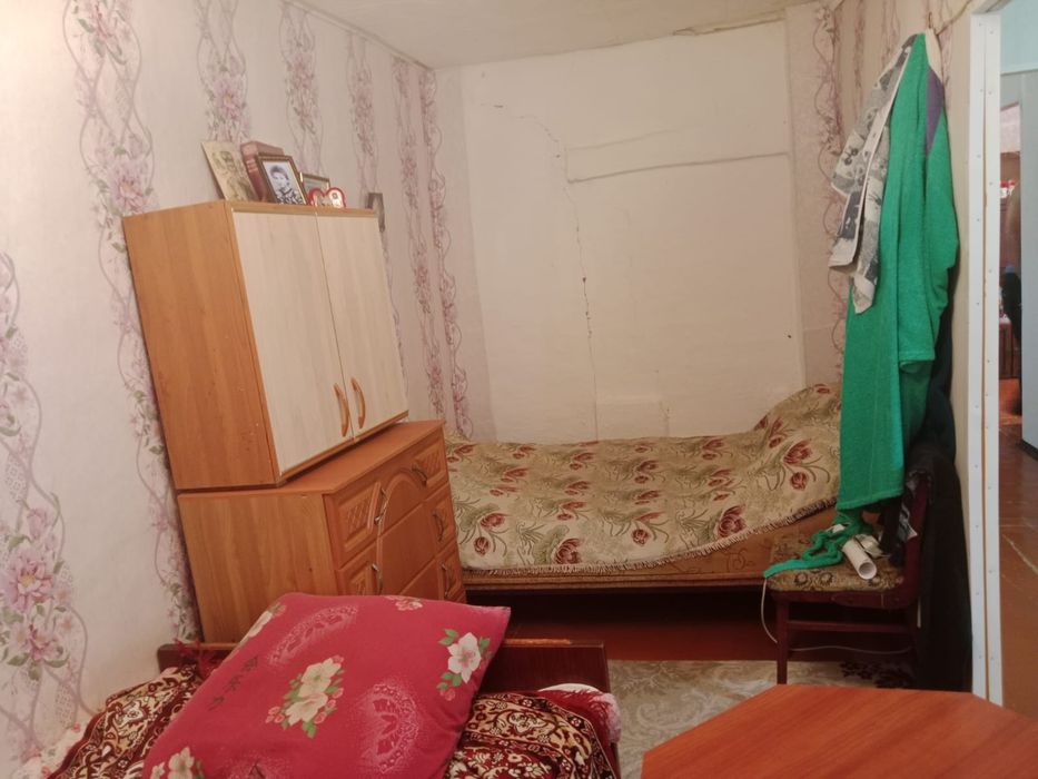 Продаётся дом в поселке Бурлин