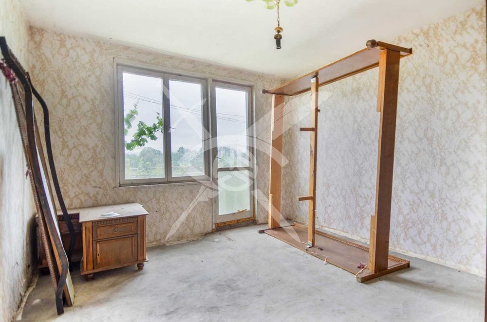 Продава се Етаж от къща в с. Волуяк, Област София-град - 180 кв.м за 889 €/кв.м - Снимка #6