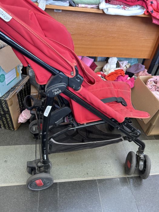 Cărucior pliabil pliko mini peg-perego
