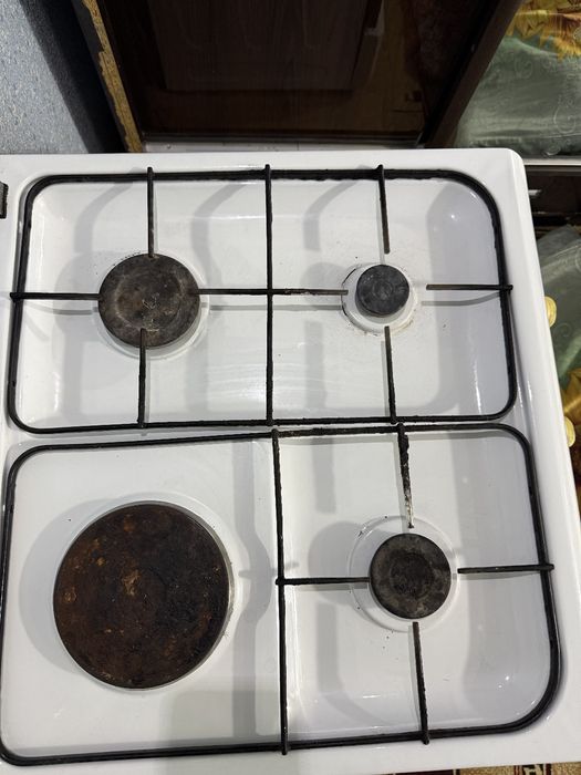 Gaz plita, ishlashi juda zor