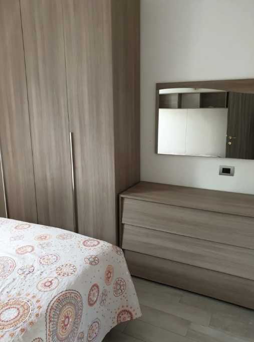 Дава се под наем Двустаен апартамент в Пловдив, Христо Смирненски - 68 кв.м за 270.3 € - Снимка #2