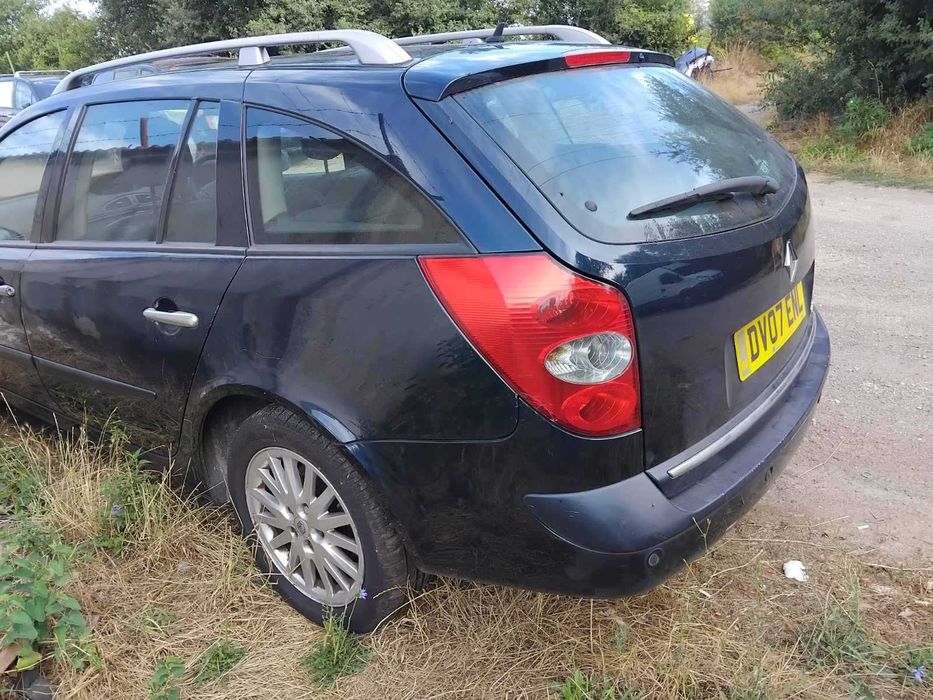 за части Рено Лагуна 2.0 dci 2007г фейс Renault laguna Full