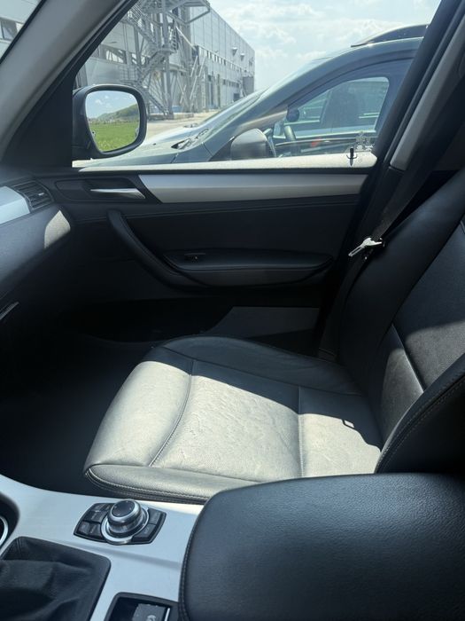 Vand bmw x3 f25 2.0 diesel xdrive an 2011 (la final), cutie manuala