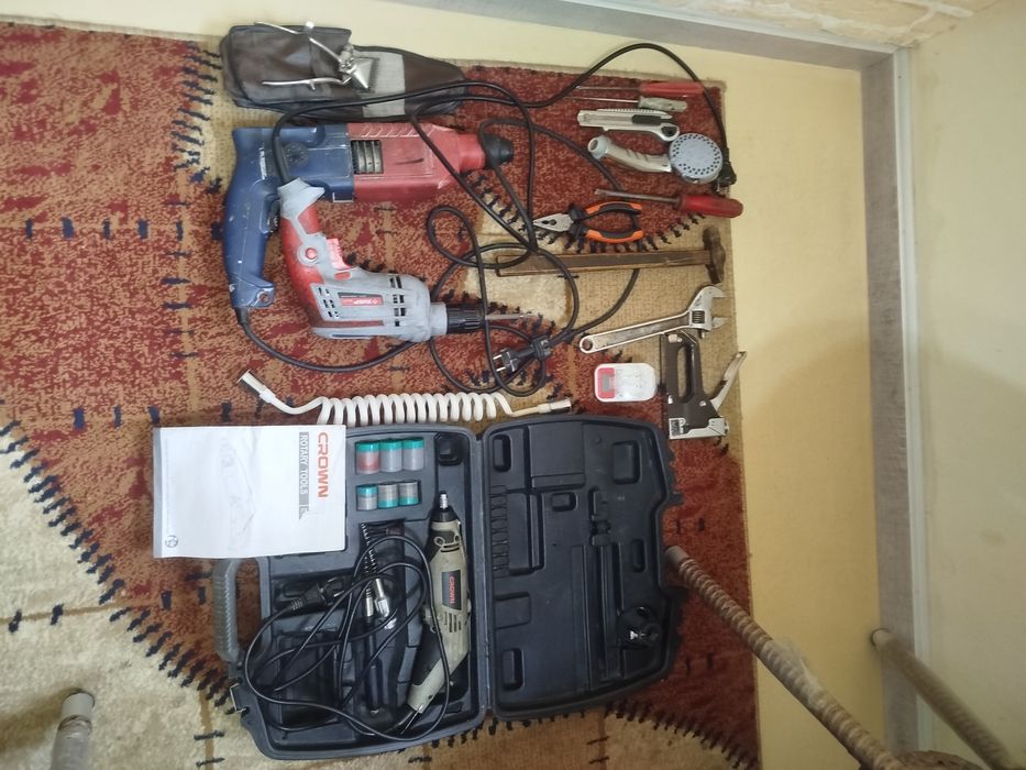 Продаются инструменты