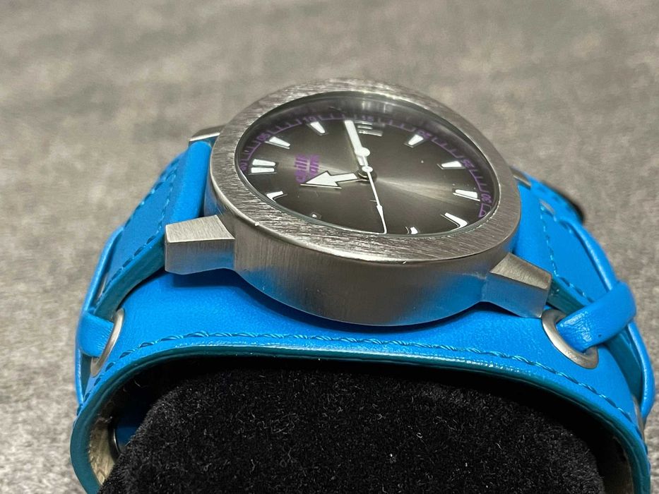 Наручные часы Chilli Beans. USA