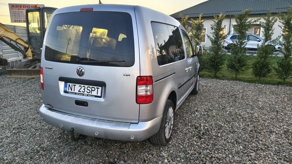 WV Caddy 1.9 tdi 2010