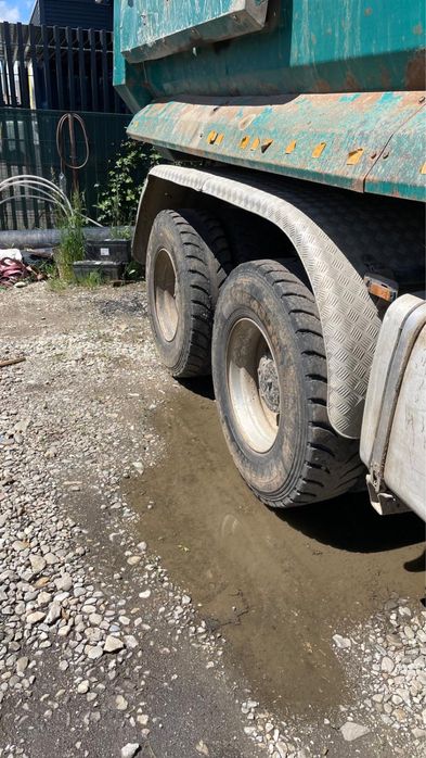 Vand bascula iveco Trakker