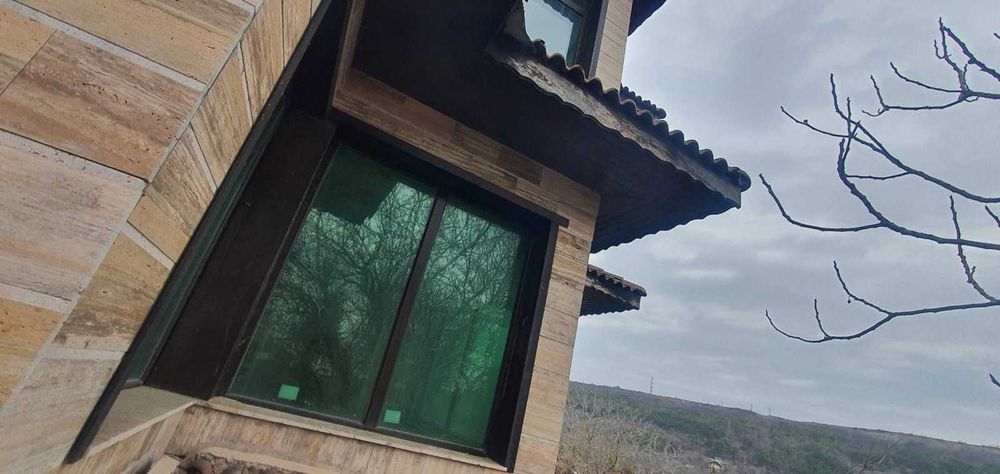 Продава се Хотел в Балчик - 1300 кв.м за 1099 €/кв.м - Снимка #2