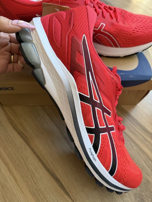 Оригинални нови червени маратонки ASICS GT-1000 10! 53 н