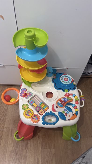 Masuta de joaca / activitati