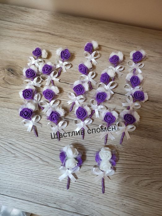 Сватбени бутониери